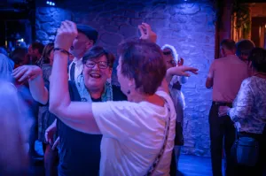 Tanzen60plus Bilder Schlosshof Münchwilen