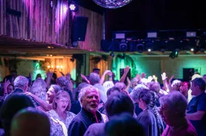 Tanzen60plus Bilder Schlosshof Münchwilen