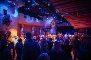 Tanzen60plus Bilder Schlosshof Münchwilen